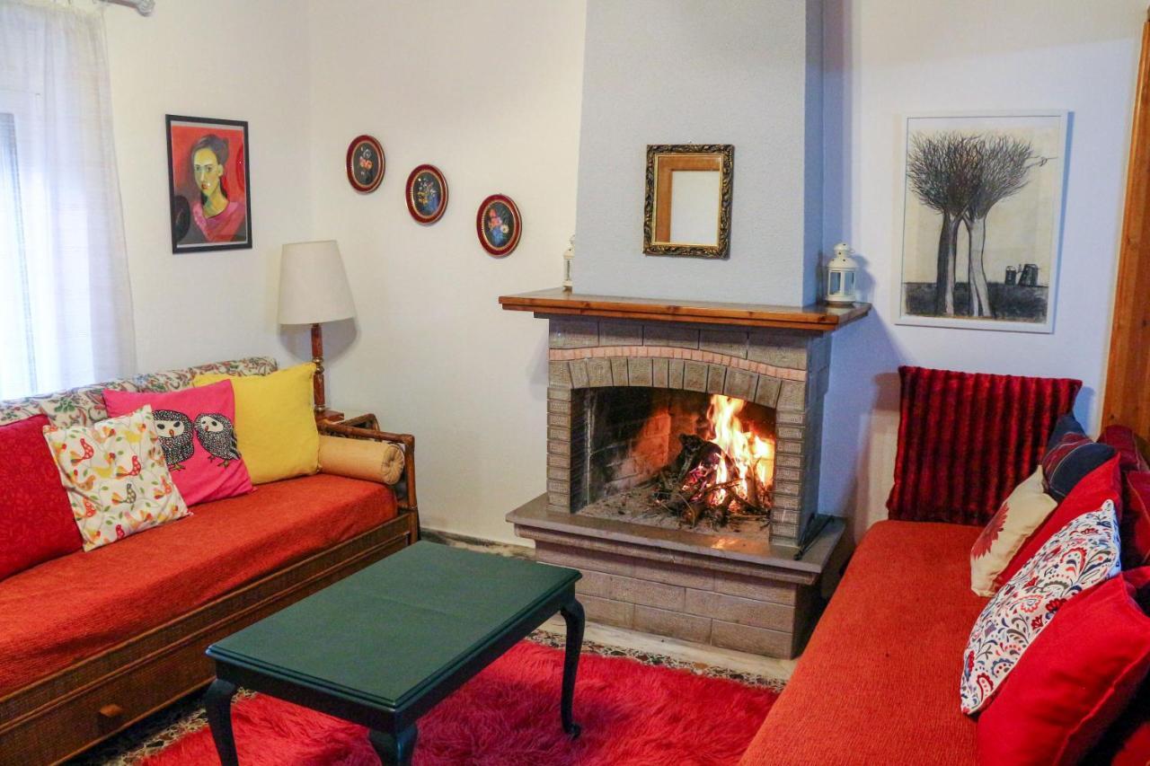 Breathtaking Lake View Cottage With A Fireplace Next To Ioannina City! Екстериор снимка